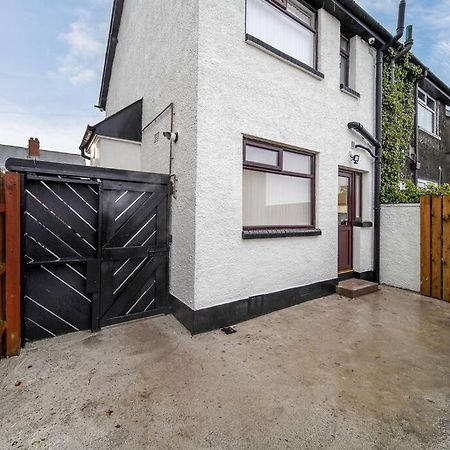 Ardoyne Lodge 'Sleeping 4 Guests' Belfast Zewnętrze zdjęcie